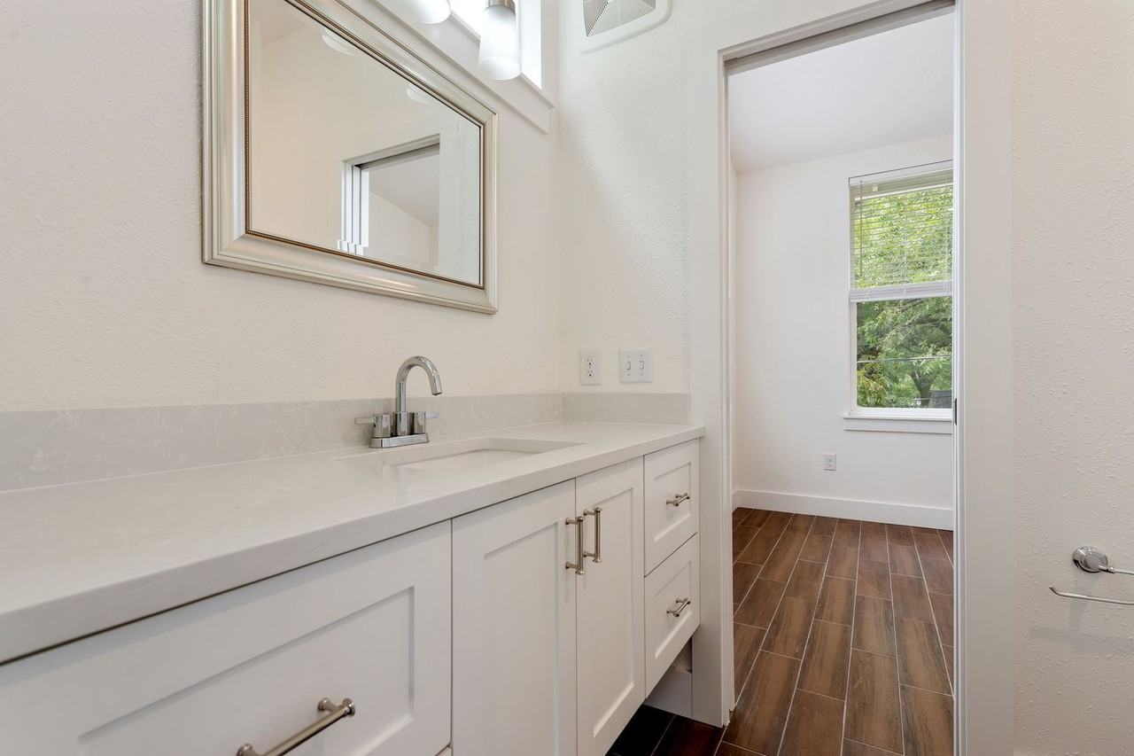 4416 Rosedale Ave #2 - Photo 6 of 20