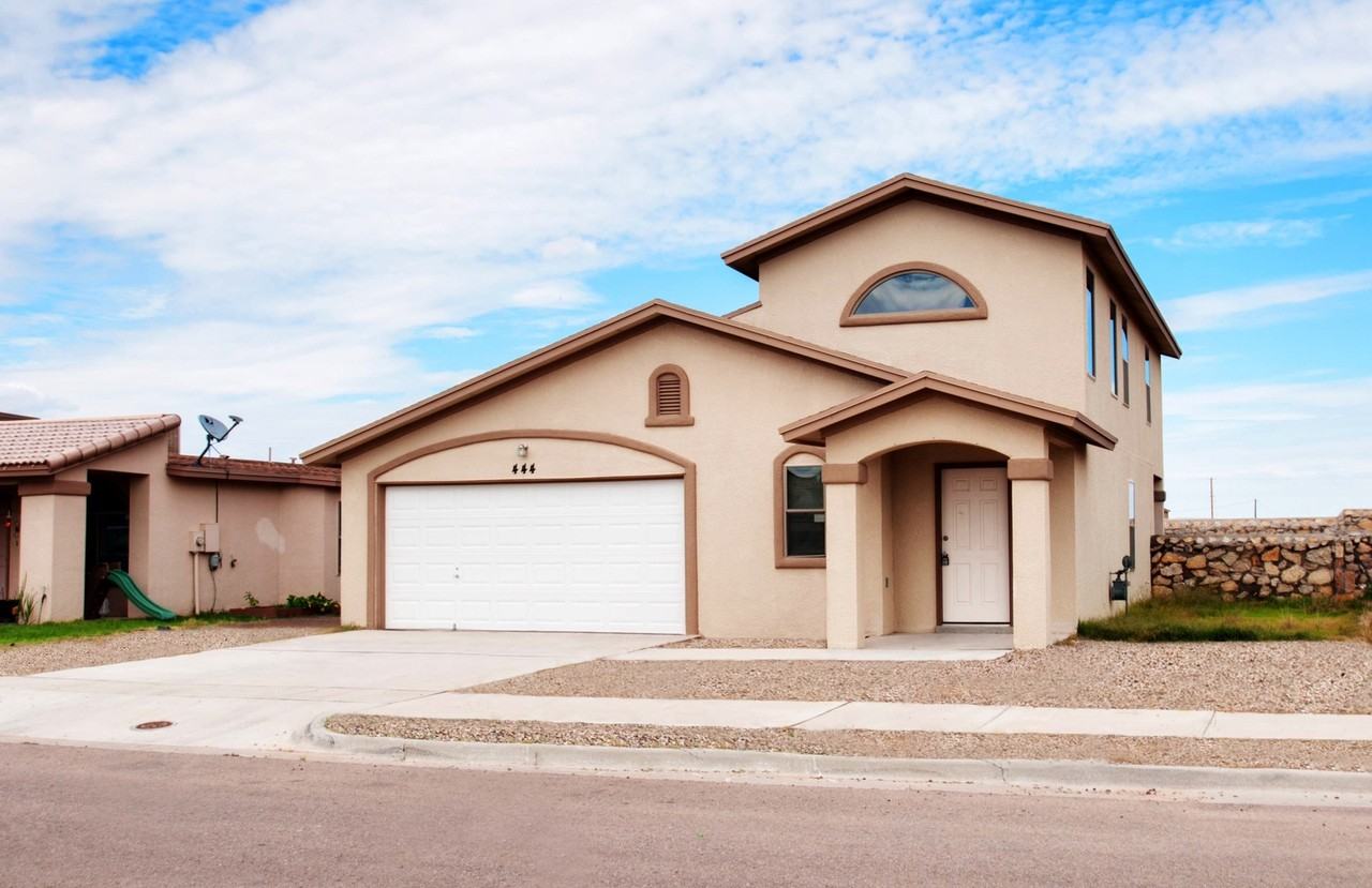 444 Cactus Crossing Dr - Photo 2 of 17