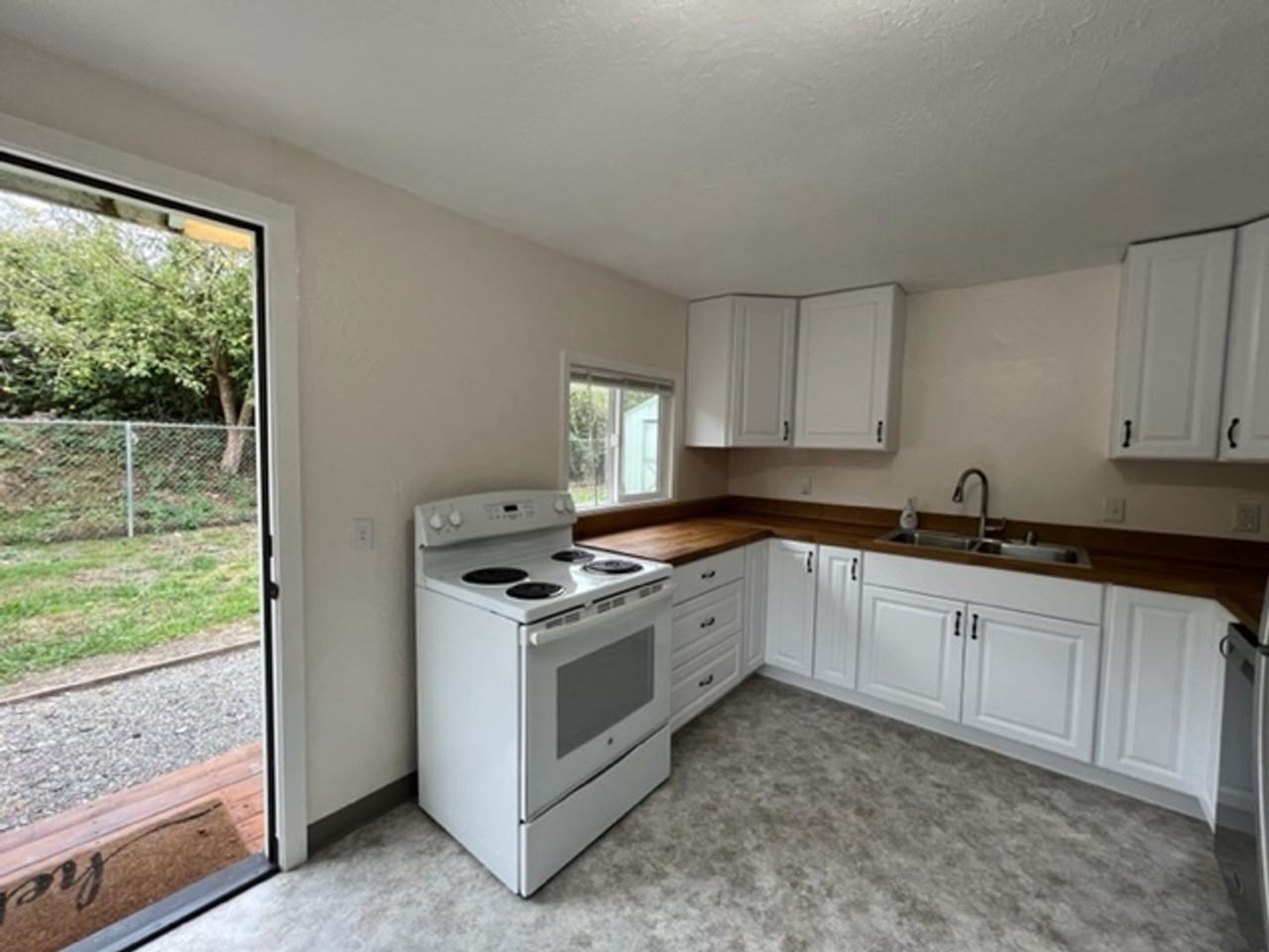 3390 W End Rd - Photo 6 of 29
