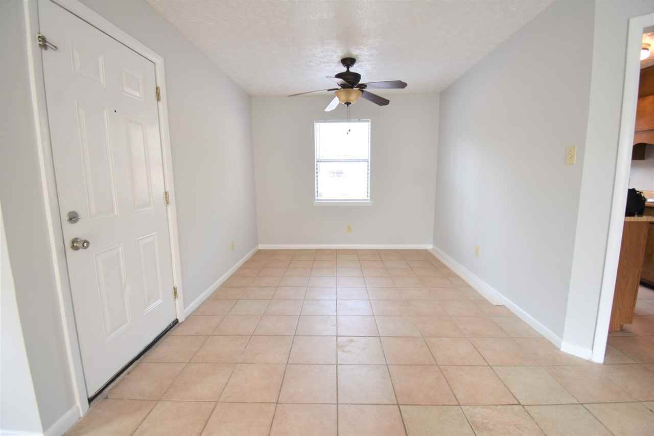 3563 Rolls Ave - Photo 4 of 15