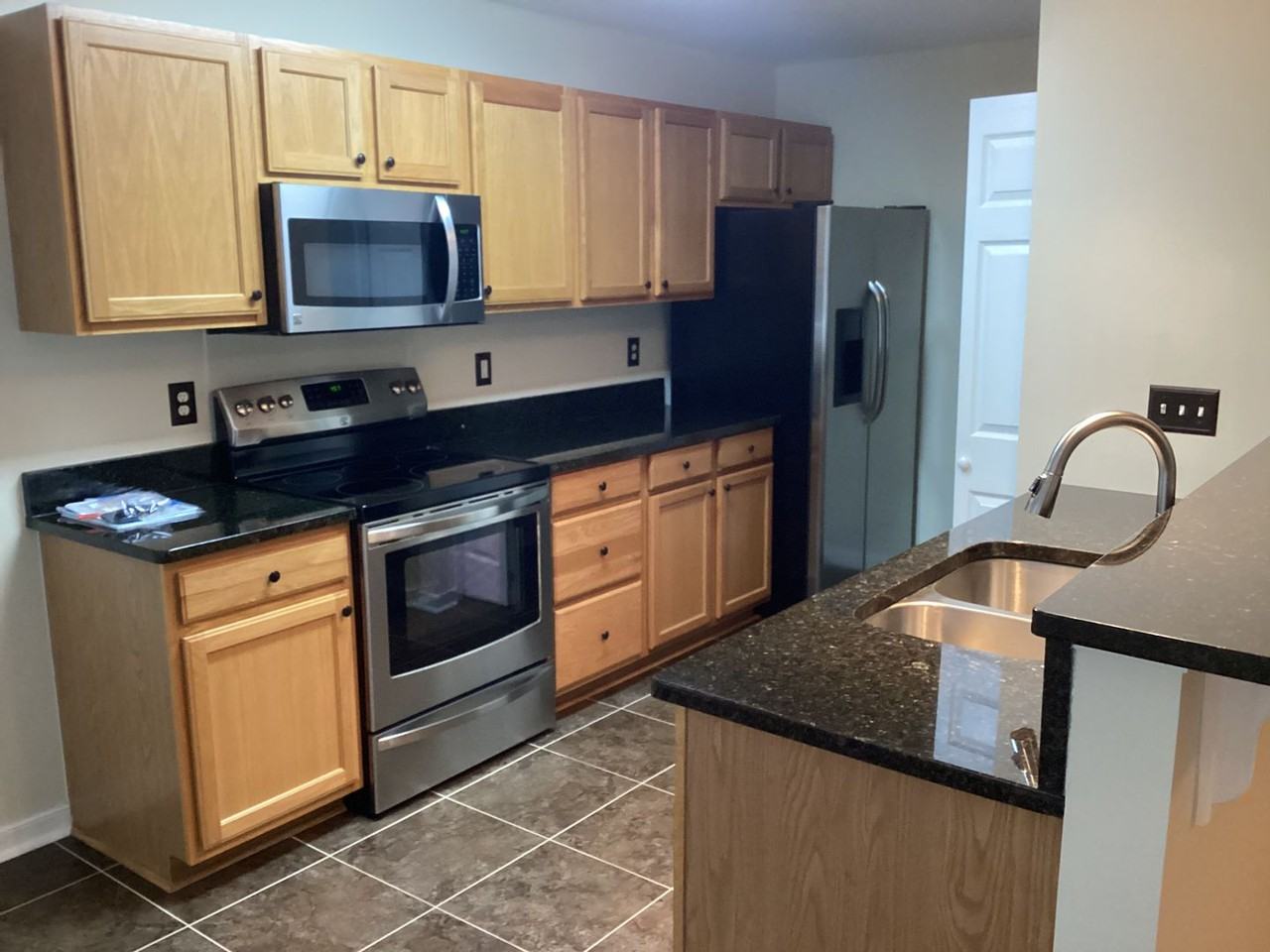 15618 Twisted Cedar Dr - Photo 3 of 16