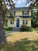 featured image of 226 W Kent Rd