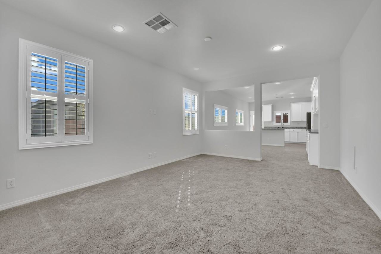 5879 Alcott Grove Ct - Photo 5 of 36