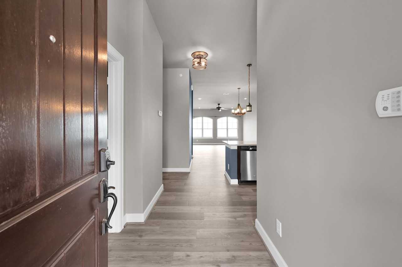 17040 W Fm 1097 Rd #4203 - Photo 5 of 42