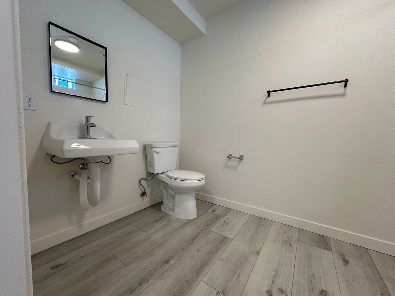 1120 E 25th St. (Restricted Property ALL UNITS) - Photo 4 of 12