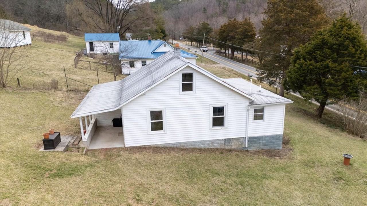 846 Den Hill Rd - Photo 6 of 16