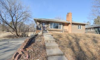 featured image of 723 15th Ave Sw