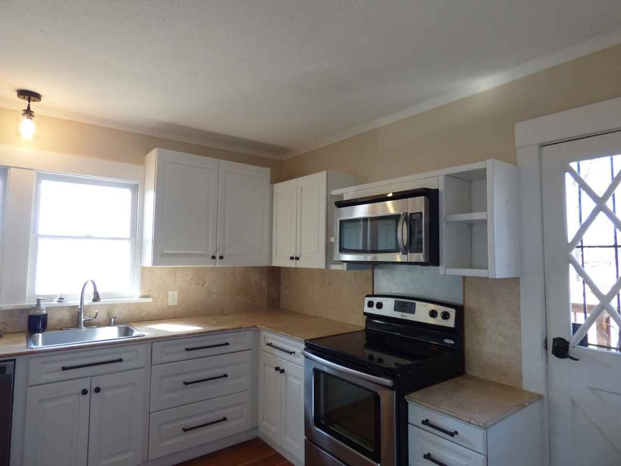 14025 N 87th St - Photo 3 of 20