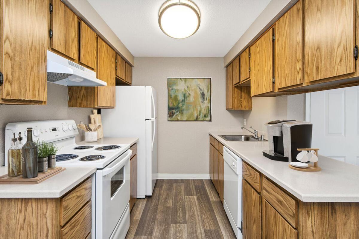 14901 Se 272nd St - Photo 5 of 37