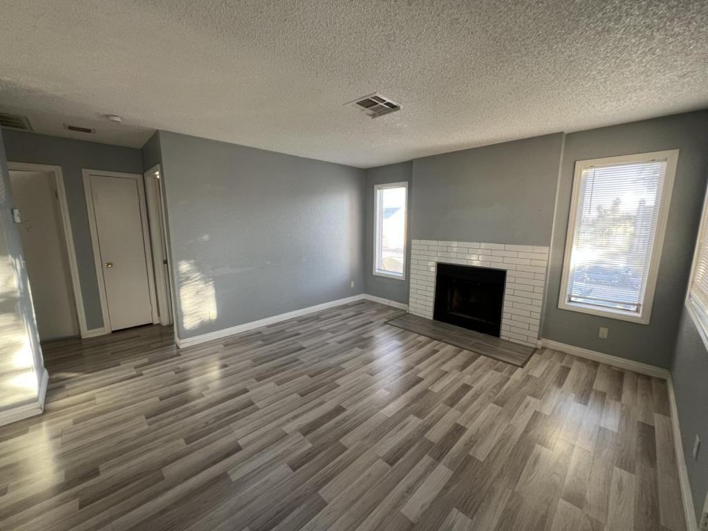 4221 Middlesex Ave #D - Photo 2 of 9