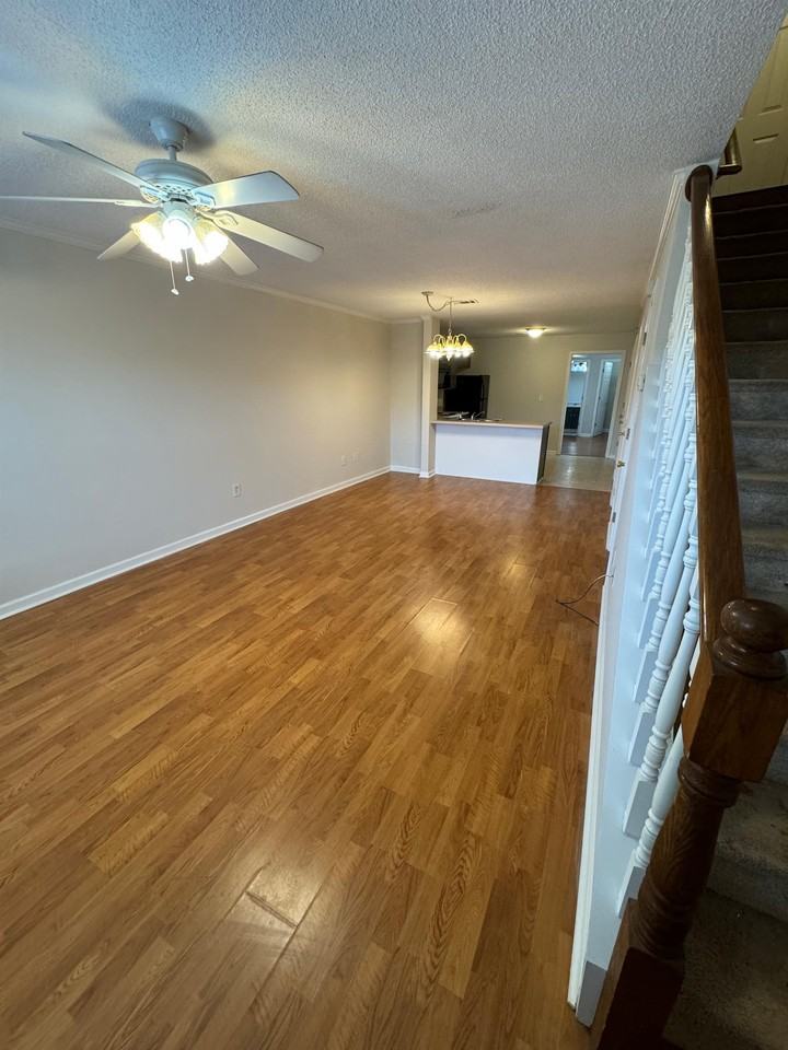 241 S Irwin St #51 - Photo 5 of 17