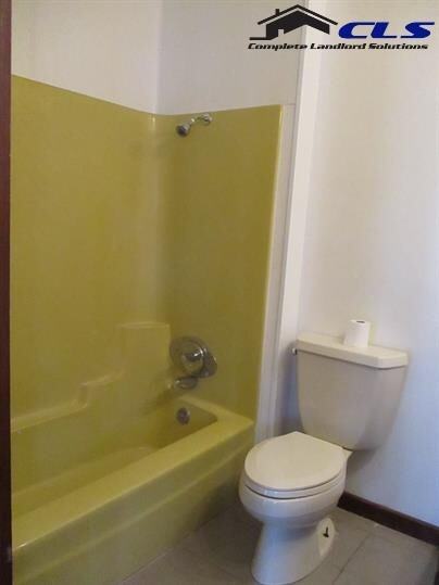 3530 Wabash Ave - Photo 3 of 23