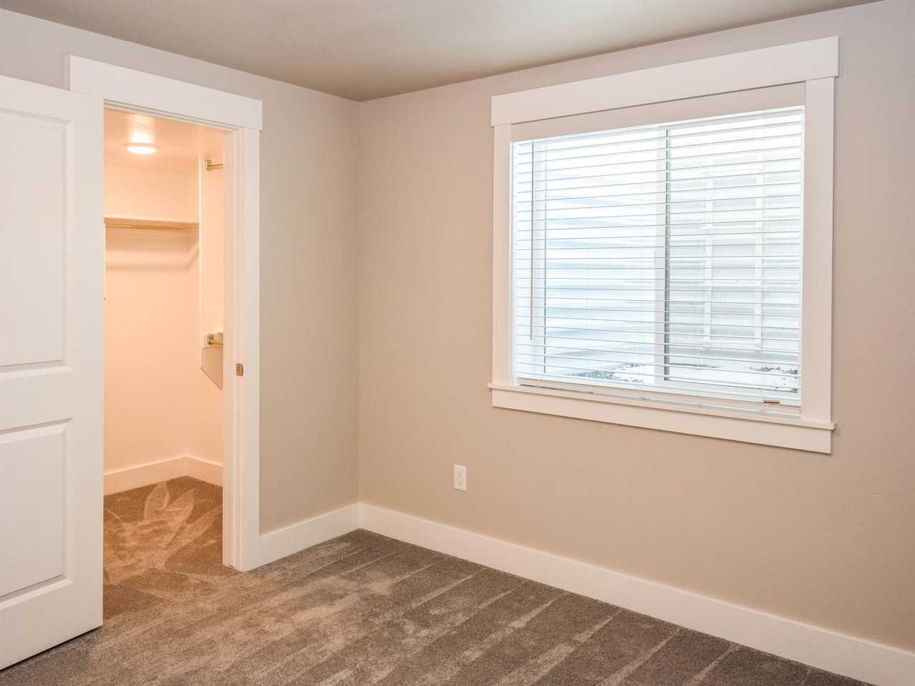 362 Northwest - Photo 3 of 17