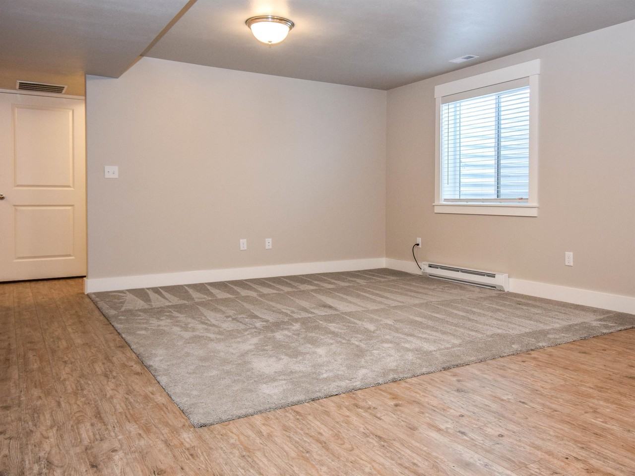 362 Northwest - Photo 5 of 17