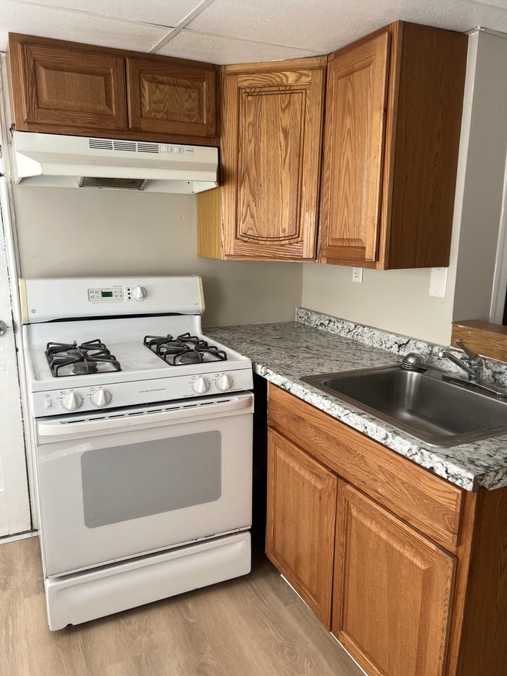 36 S Dover Ave #B - Photo 6 of 9