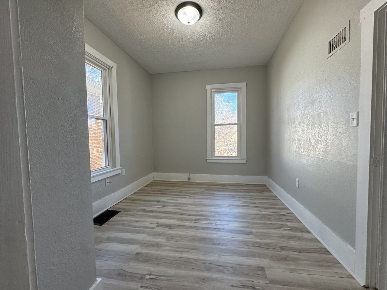 710 1st Ave - Photo 2 of 31