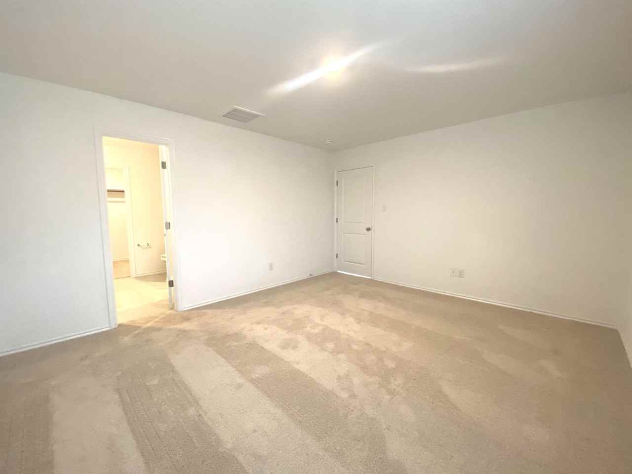 10921 Sw 22nd St - Photo 5 of 25