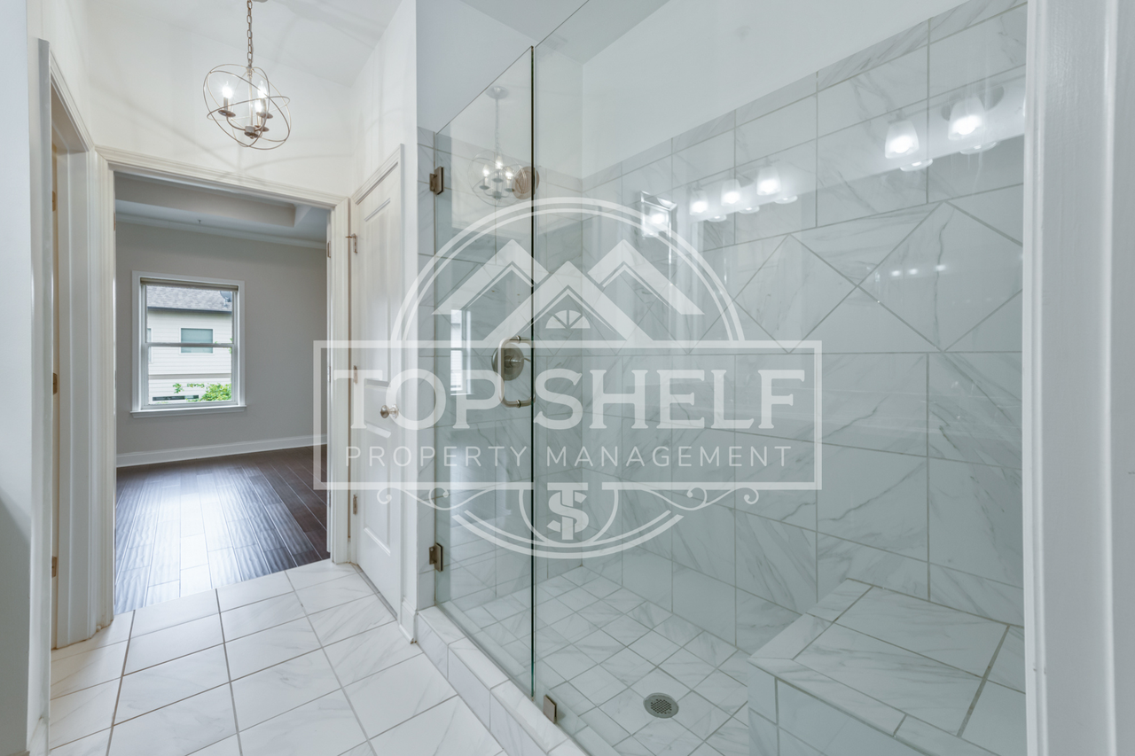 316 Garland Woods Ct #1 - Photo 7 of 28