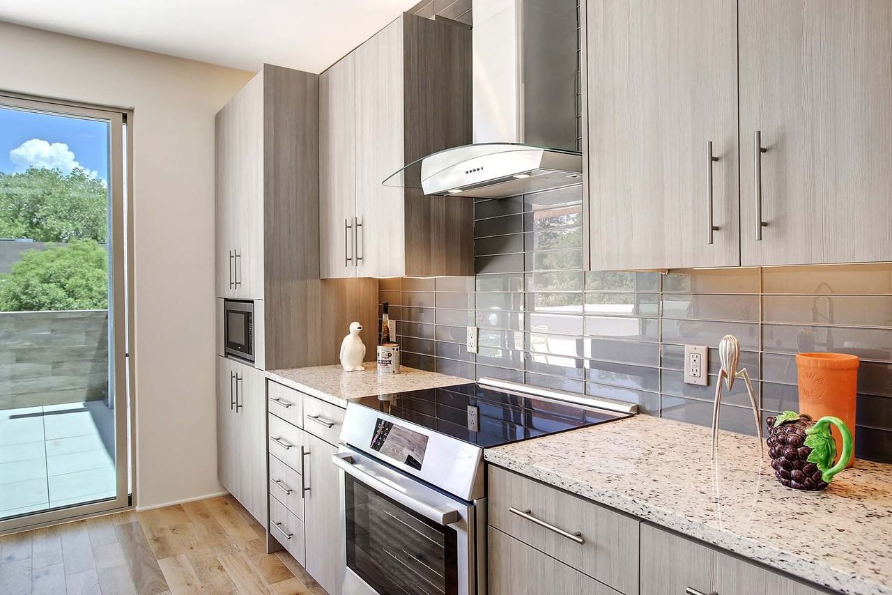 1508 San Patricio Ave Sw - Photo 3 of 47
