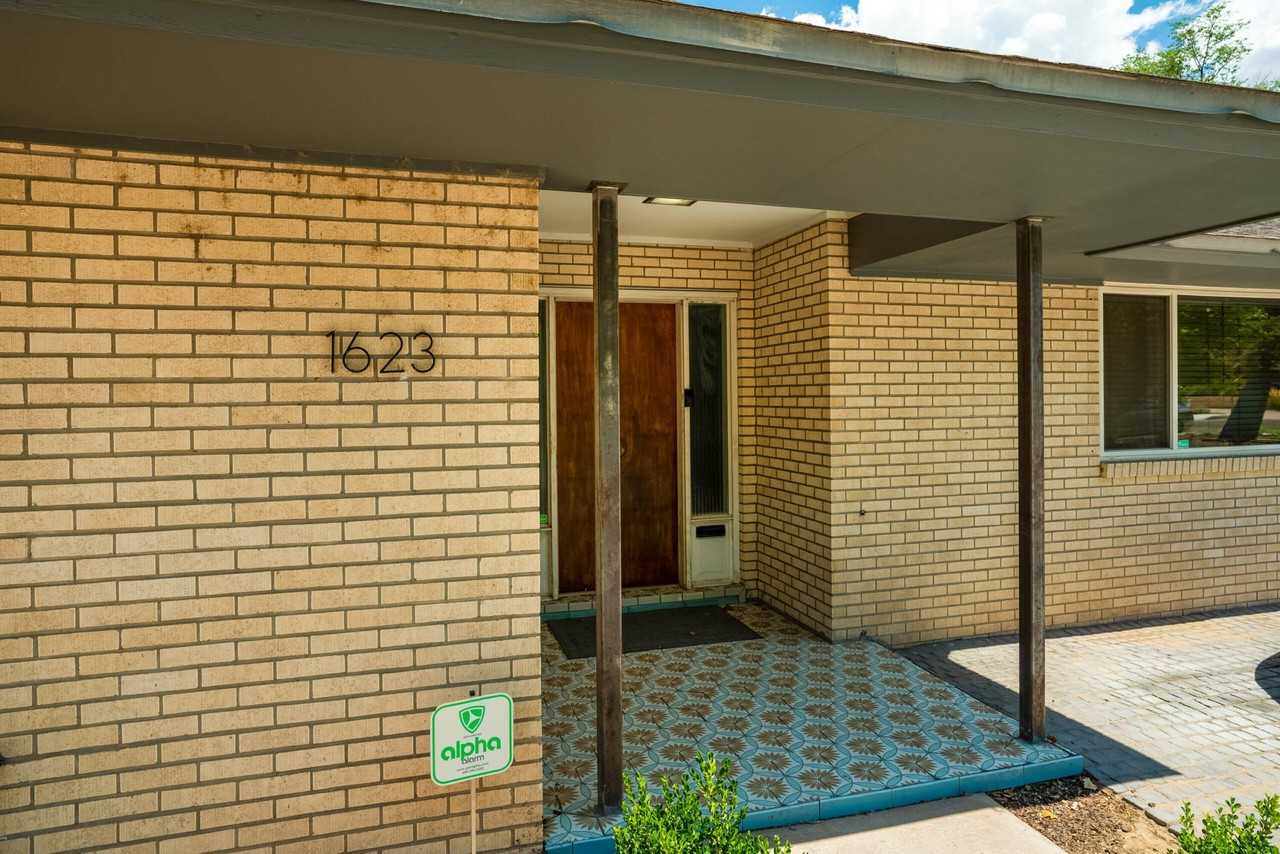 1623 San Patricio Ave Sw - Photo 7 of 29