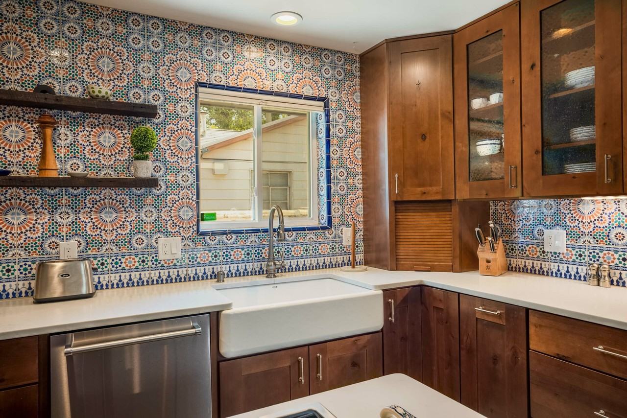 1623 San Patricio Ave Sw - Photo 2 of 29