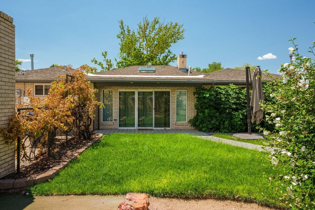 1623 San Patricio Ave Sw - Photo 7 of 29