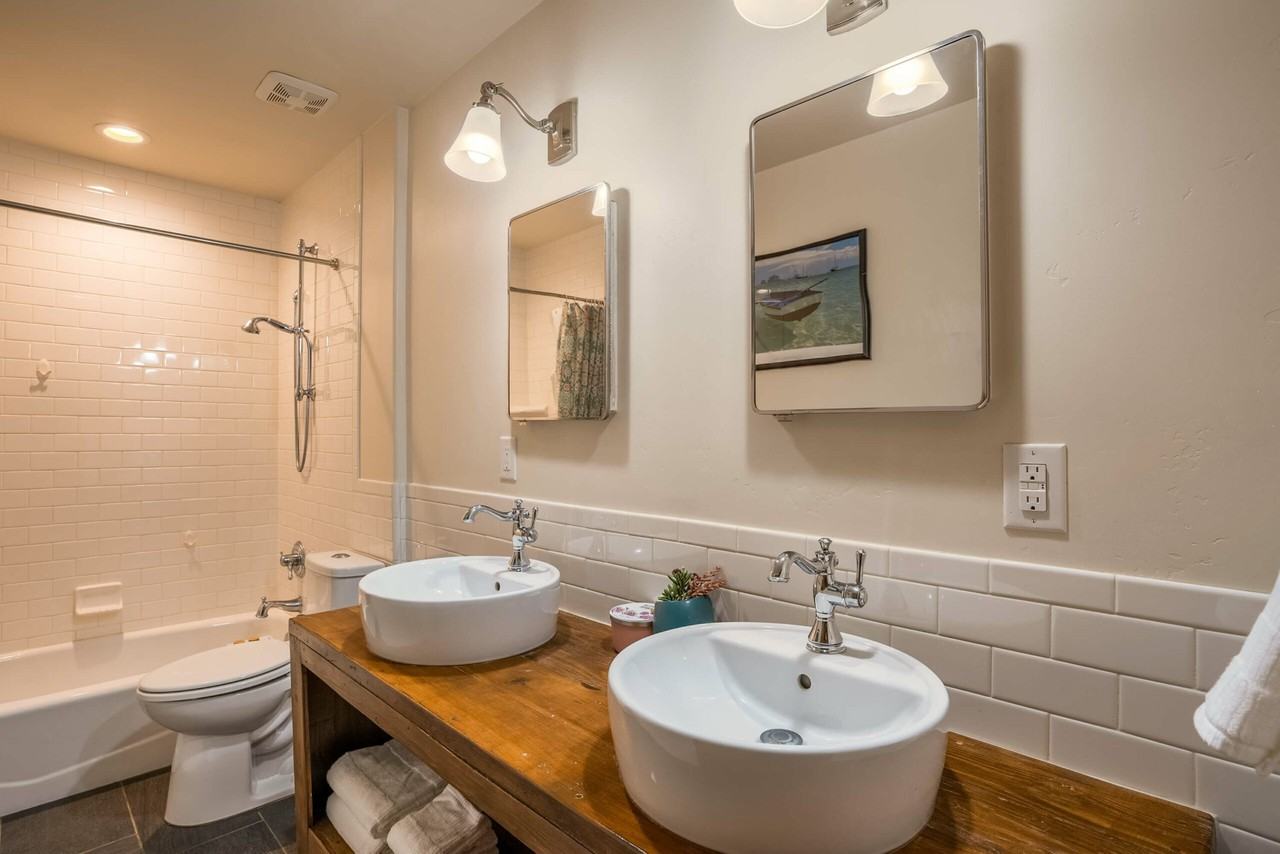 1623 San Patricio Ave Sw - Photo 4 of 29