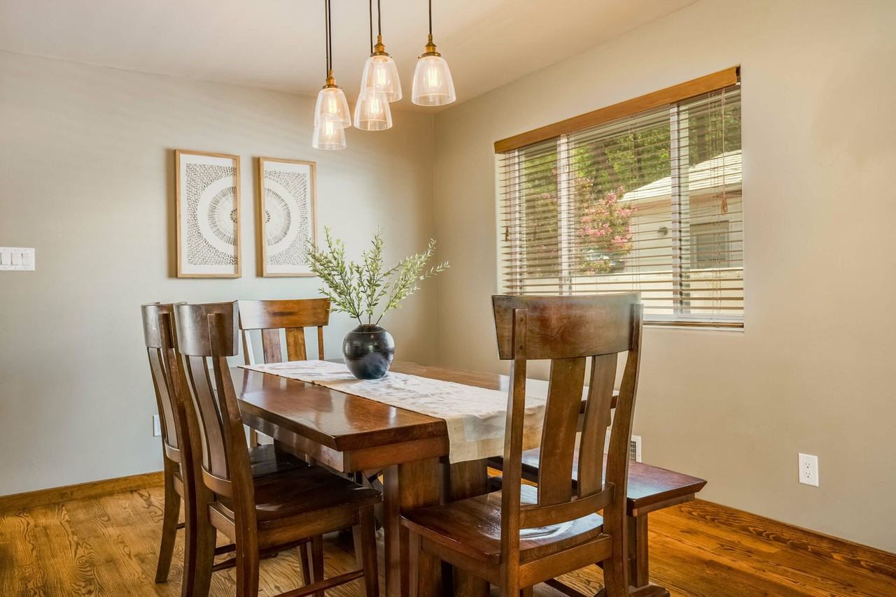 1623 San Patricio Ave Sw - Photo 2 of 29