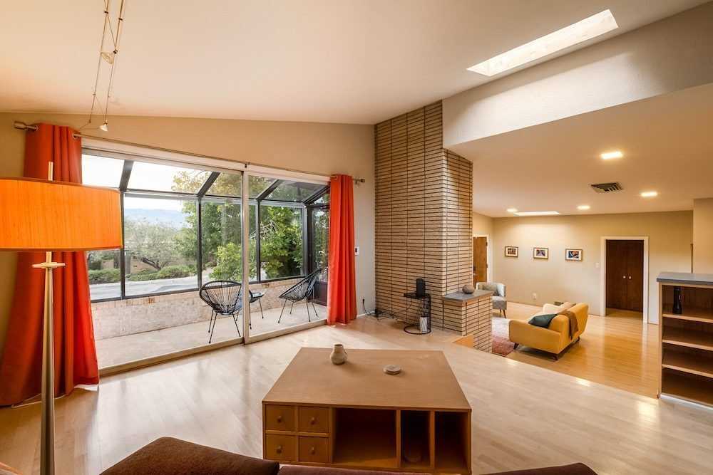 305 Aliso Dr Se - Photo 5 of 40