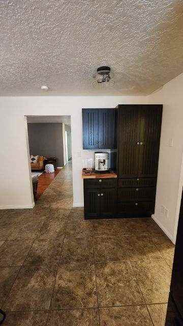 7205 Esther Ave Ne - Photo 2 of 50