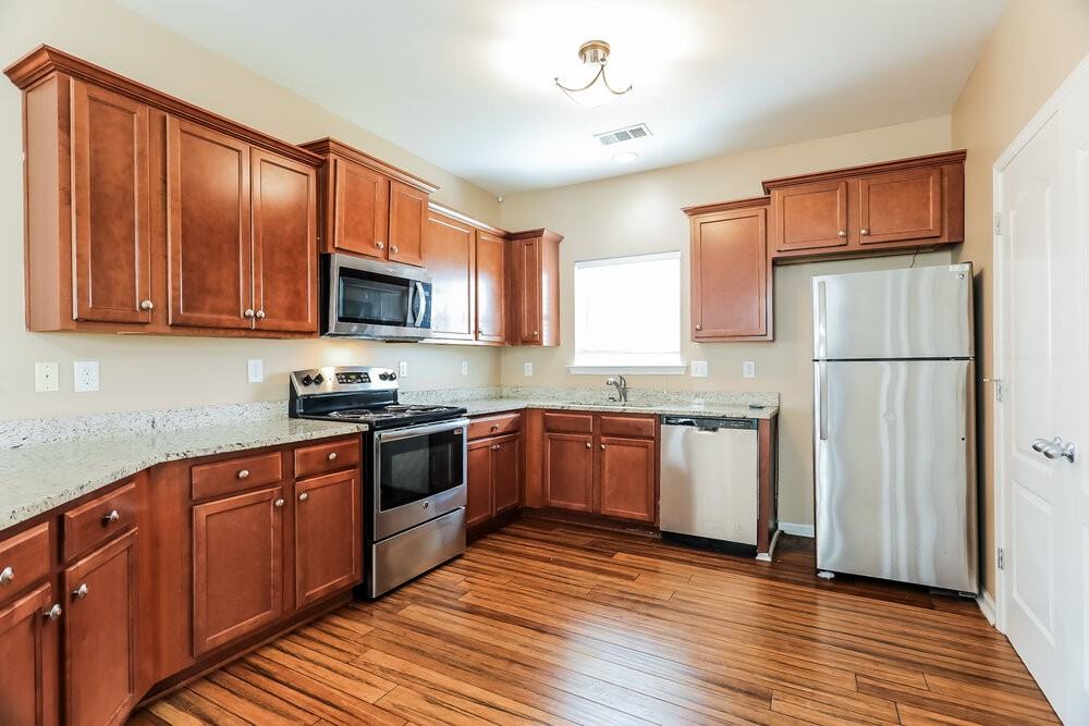 4624 Rosser Loop Dr - Photo 7 of 16