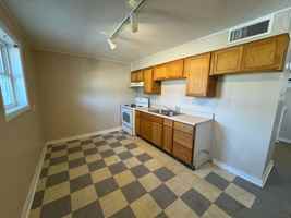featured image of 410 Mclain St #9