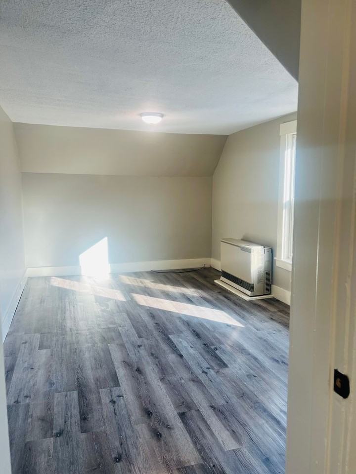 26-30 Mason Street - Photo 5 of 38