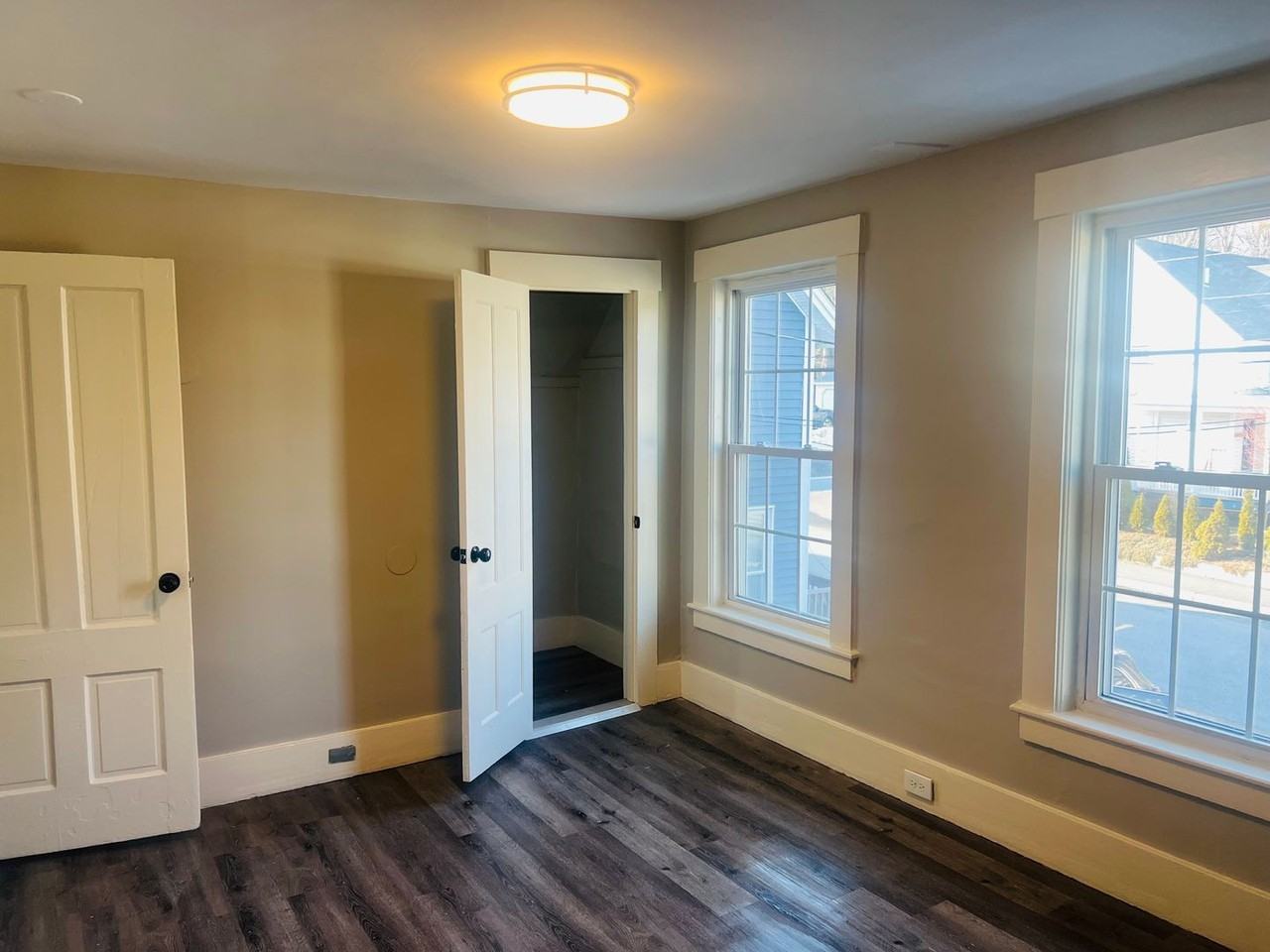 26-30 Mason Street - Photo 7 of 38