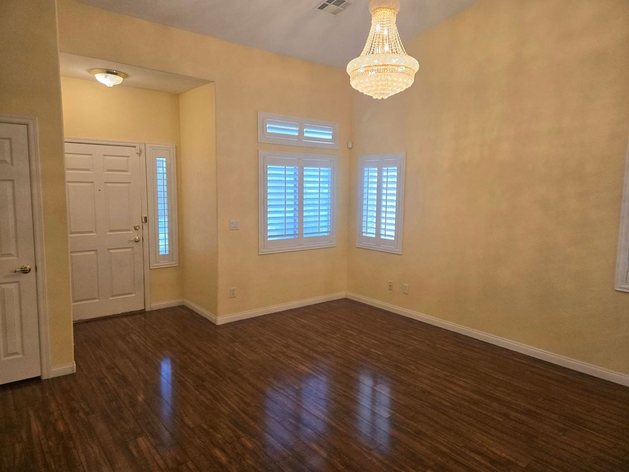 100 Cora Hills Ct - Photo 7 of 24