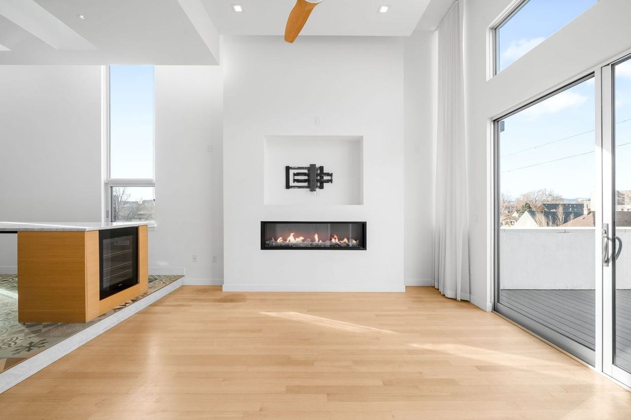 1125 W 37th Ave - Photo 3 of 31