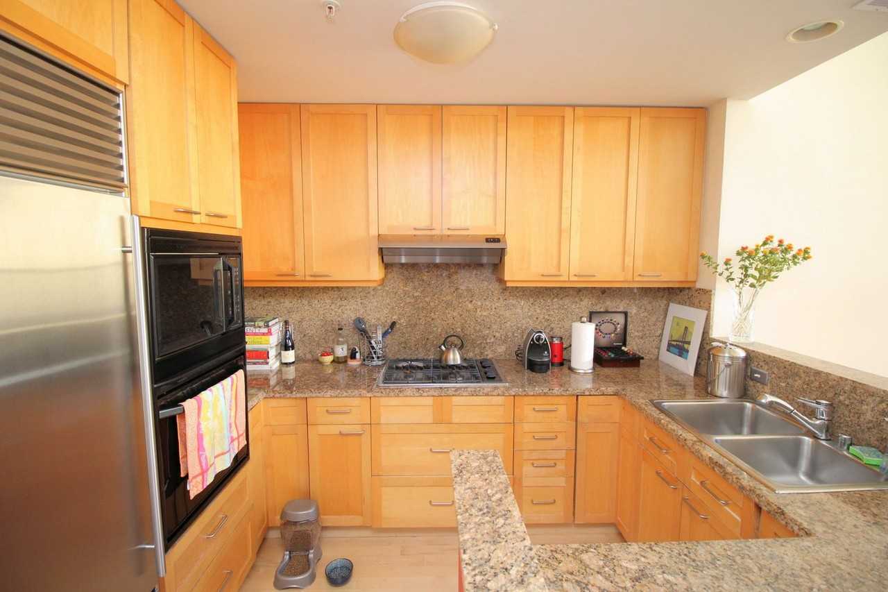 1121 Tennessee St #5 - Photo 7 of 20