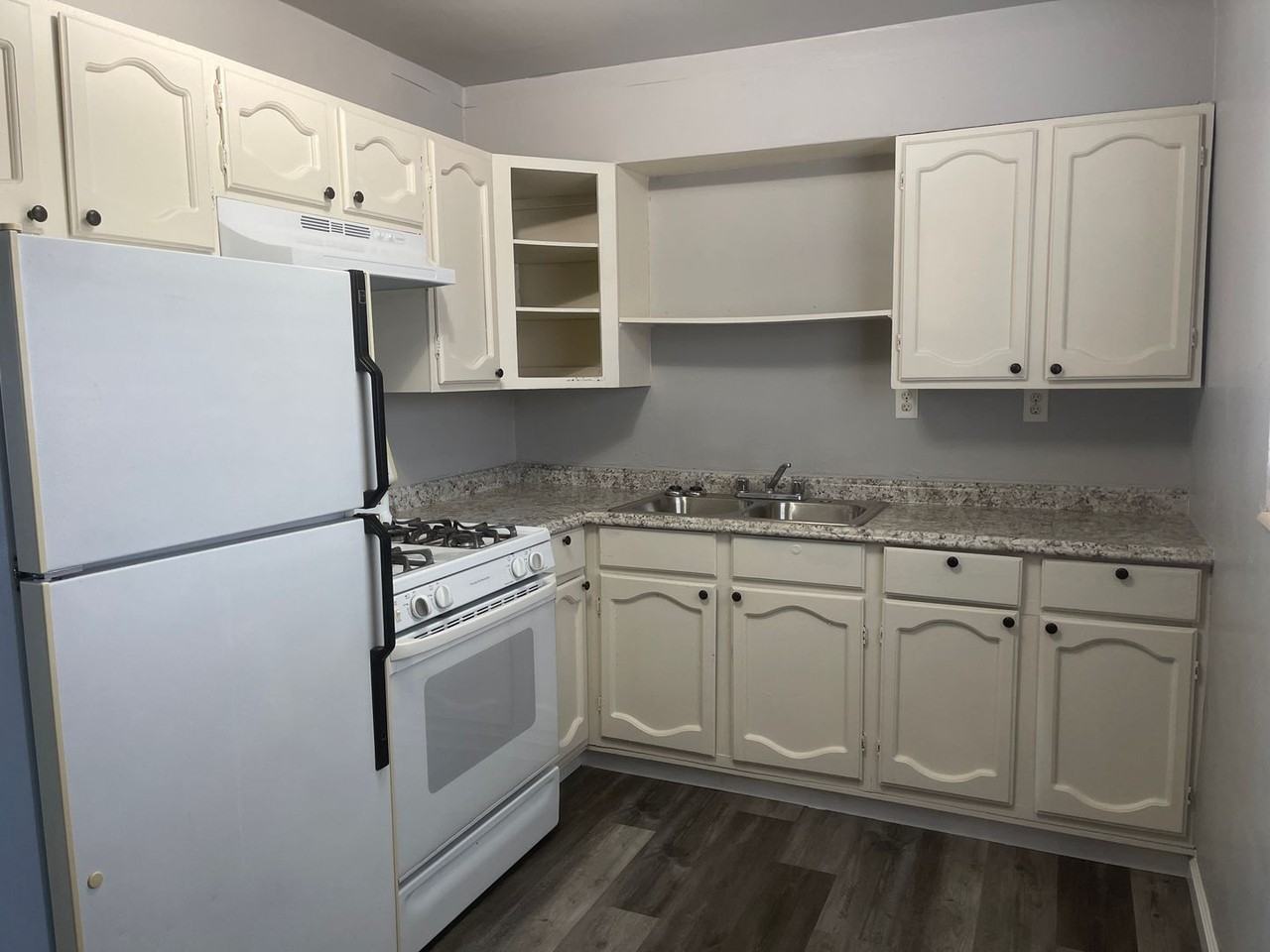 247 6th St #2 - Photo 3 of 8