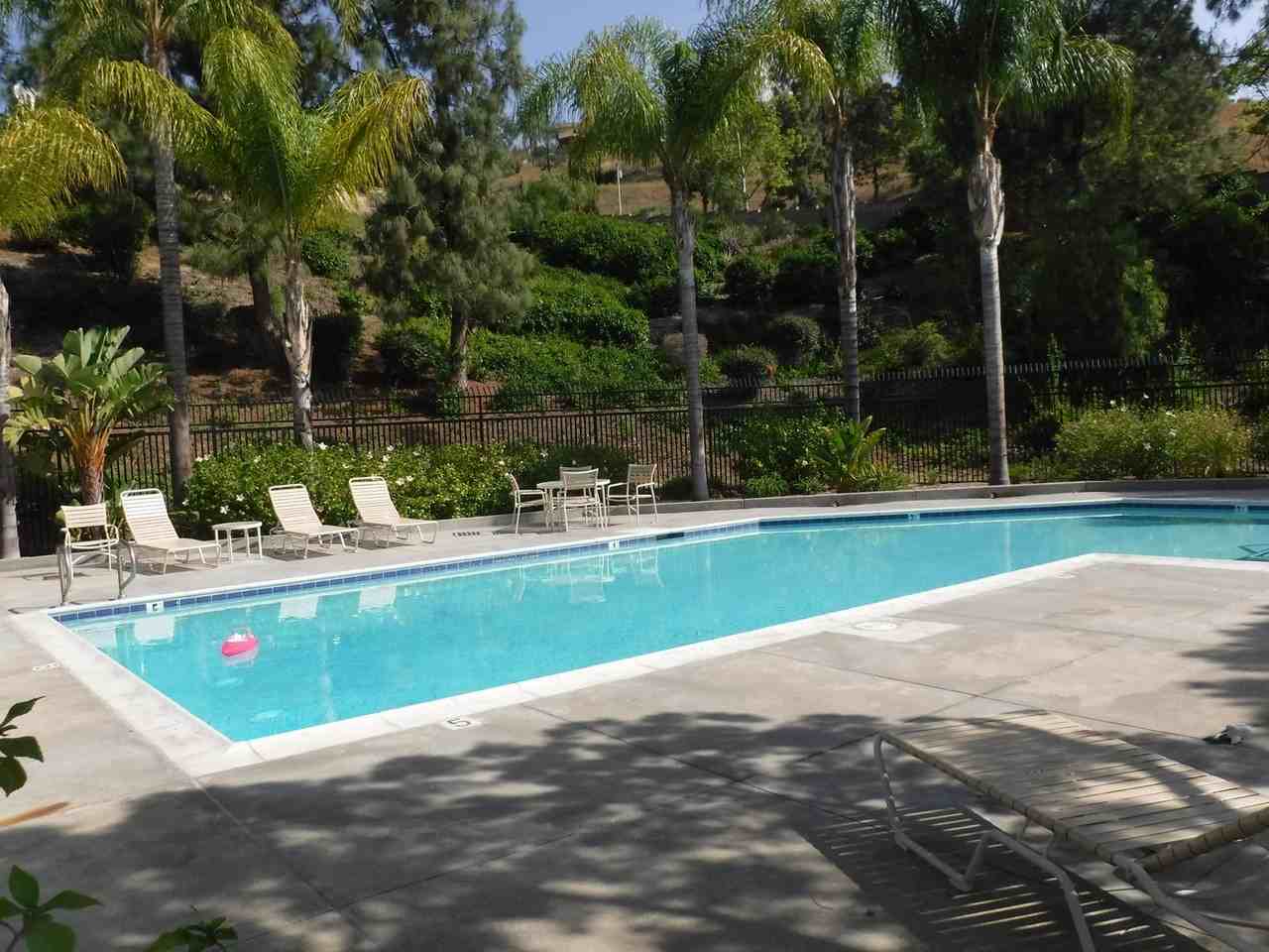 23815 Nicole Way - Photo 3 of 25