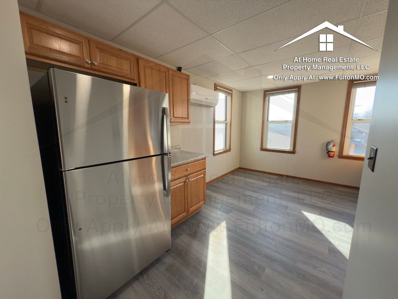 603 Court St - Photo 7 of 20