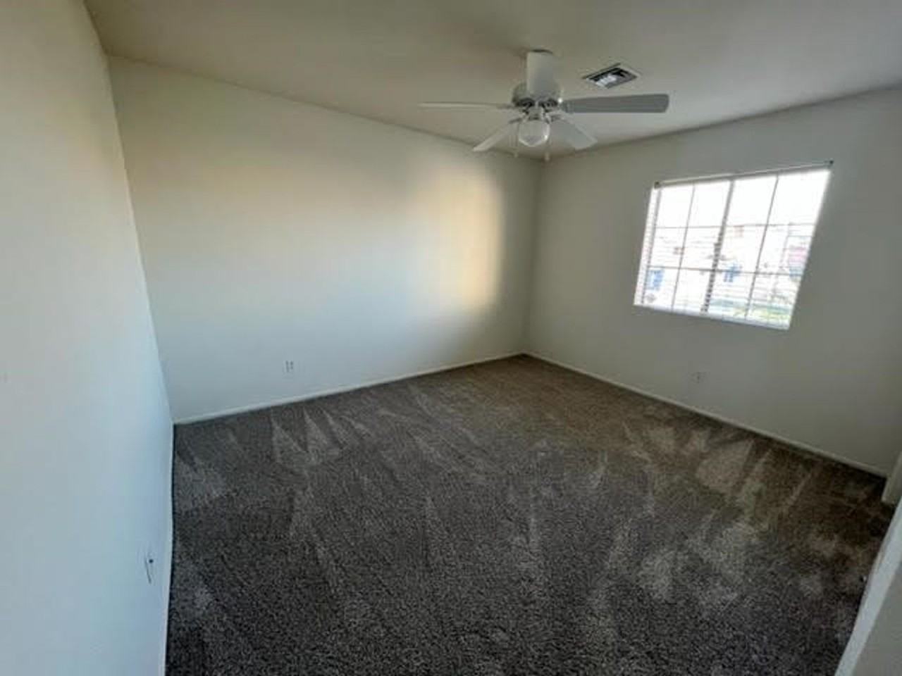 3744 W 21st St - Photo 6 of 11