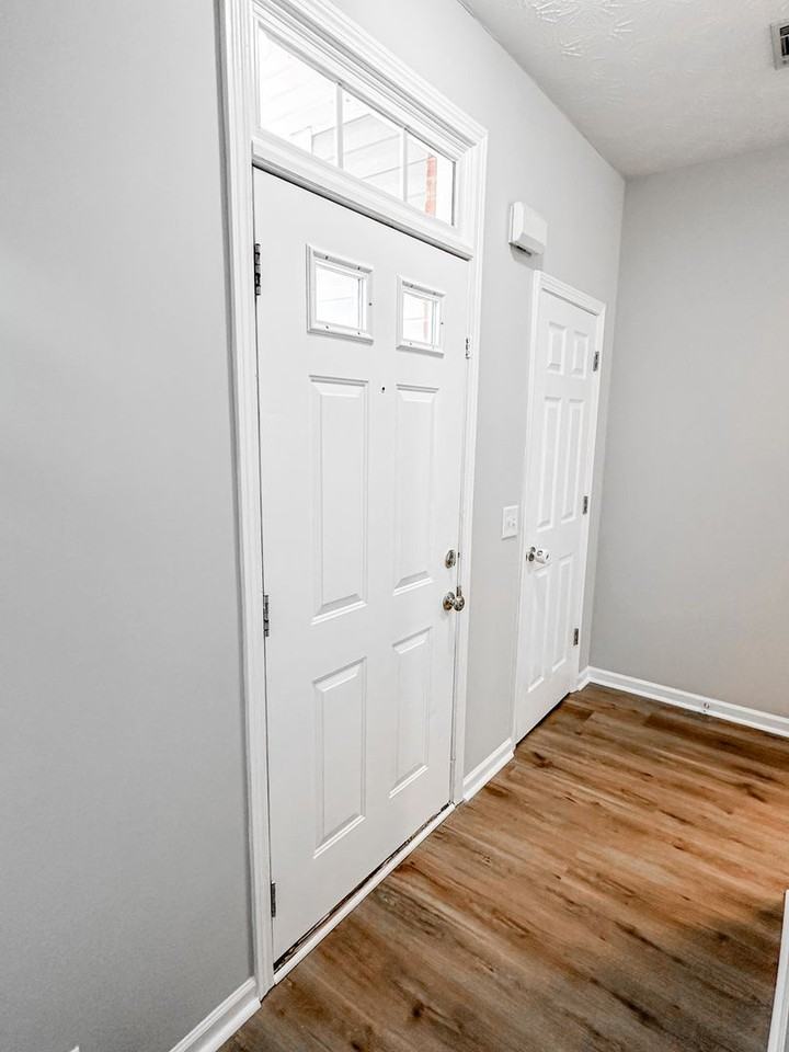 55 Pearl Chambers Ct - Photo 2 of 20