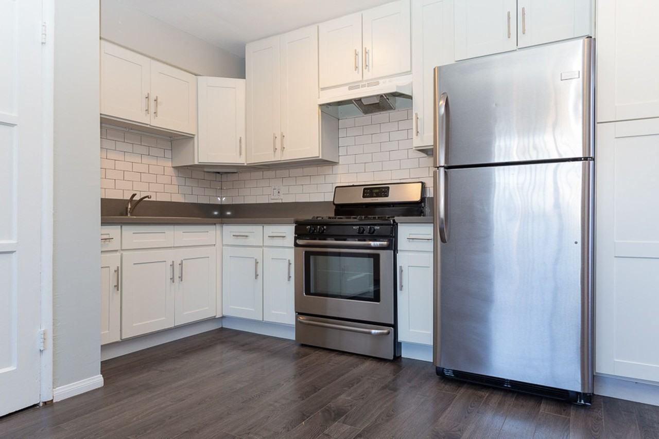 Townhome style apartments in up - Photo 6 of 14