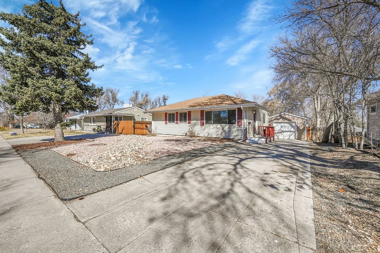 5635 Nebraska Way - Photo 3 of 31