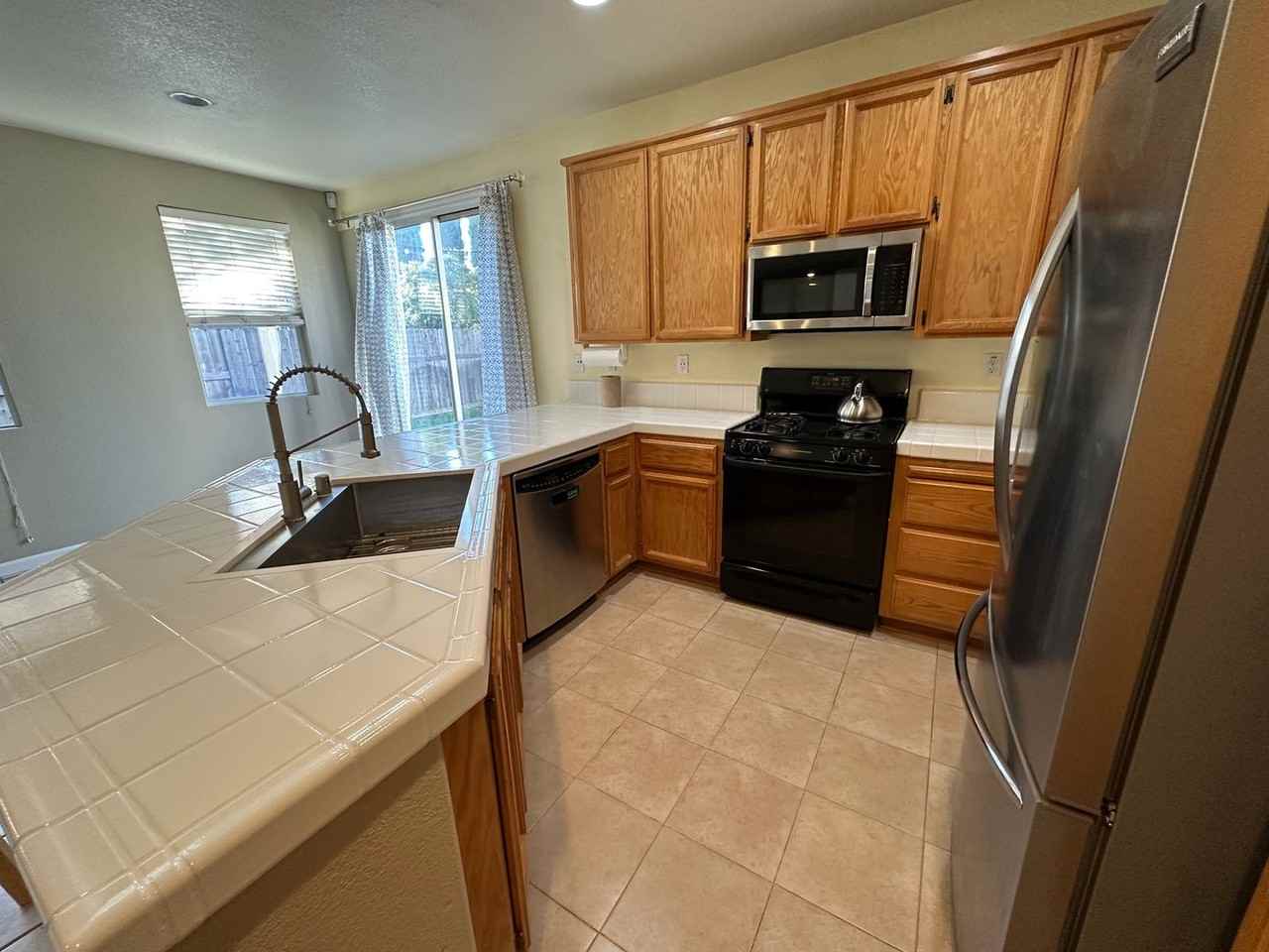 3436 Kauai Rd - Photo 5 of 13