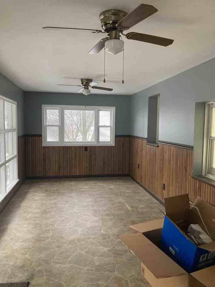 6147 Wilcox Rd - Photo 2 of 12