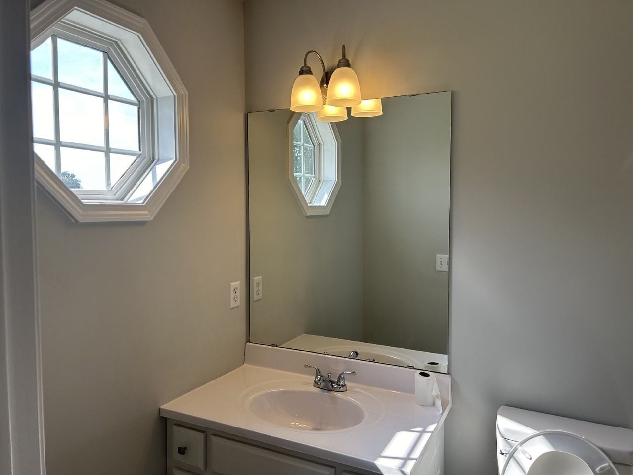 628 Clifton Ln - Photo 6 of 8