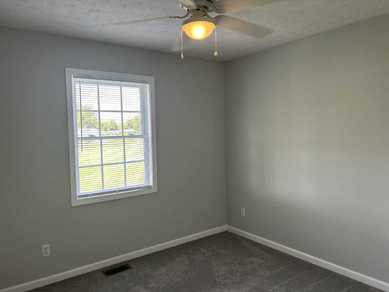 628 Clifton Ln - Photo 7 of 8