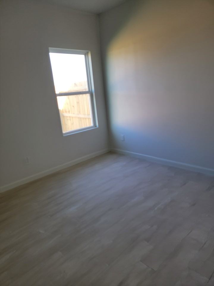 Hidalgo Circle #B2 - Photo 2 of 20