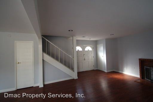 13745 Yvette Dr - Photo 3 of 8